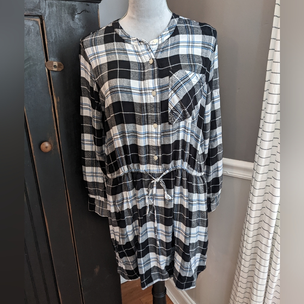 Gap Large Plaid Flannel Tie Waist Dress